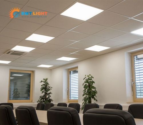 Đèn máng 600x600 là gì?