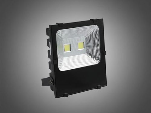 Đèn pha led 100w 220v