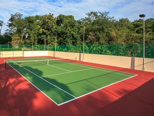 đèn led dùng cho sân tennis