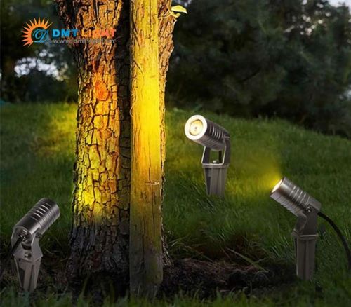 Đèn LED rọi ngoài trời