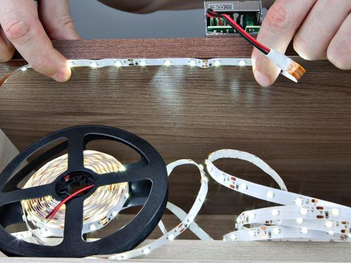 Cách lắp đặt đèn led dây